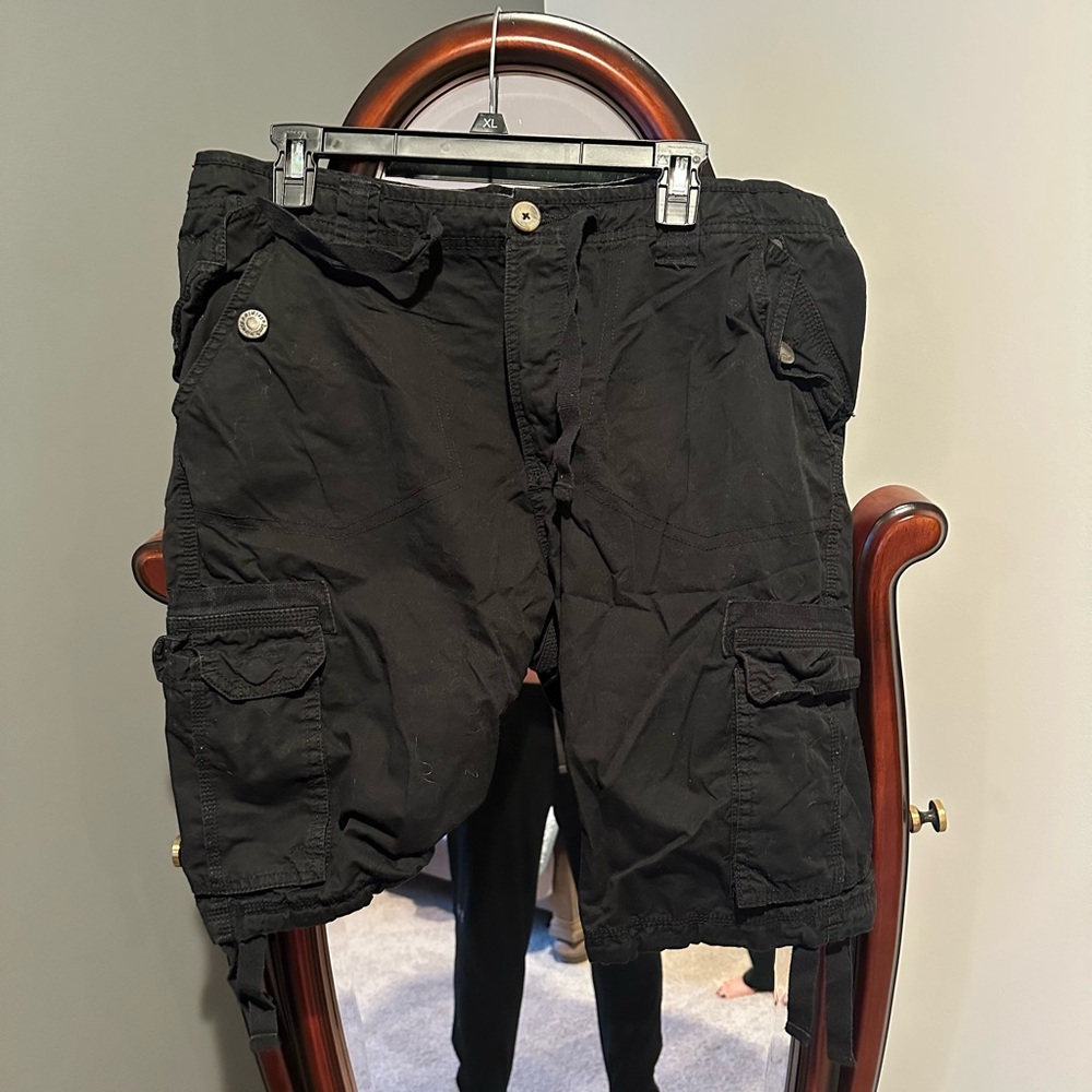 Black Cargo Shorts
Triple five Soul